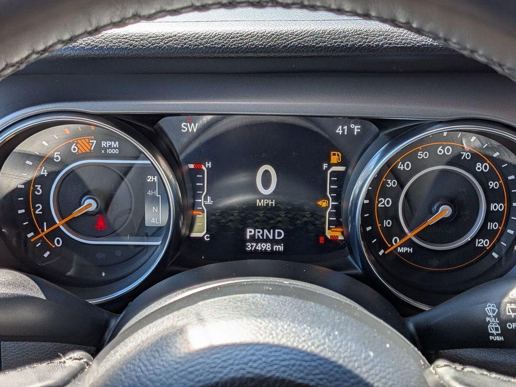 used 2022 Jeep Wrangler Unlimited car, priced at $32,999