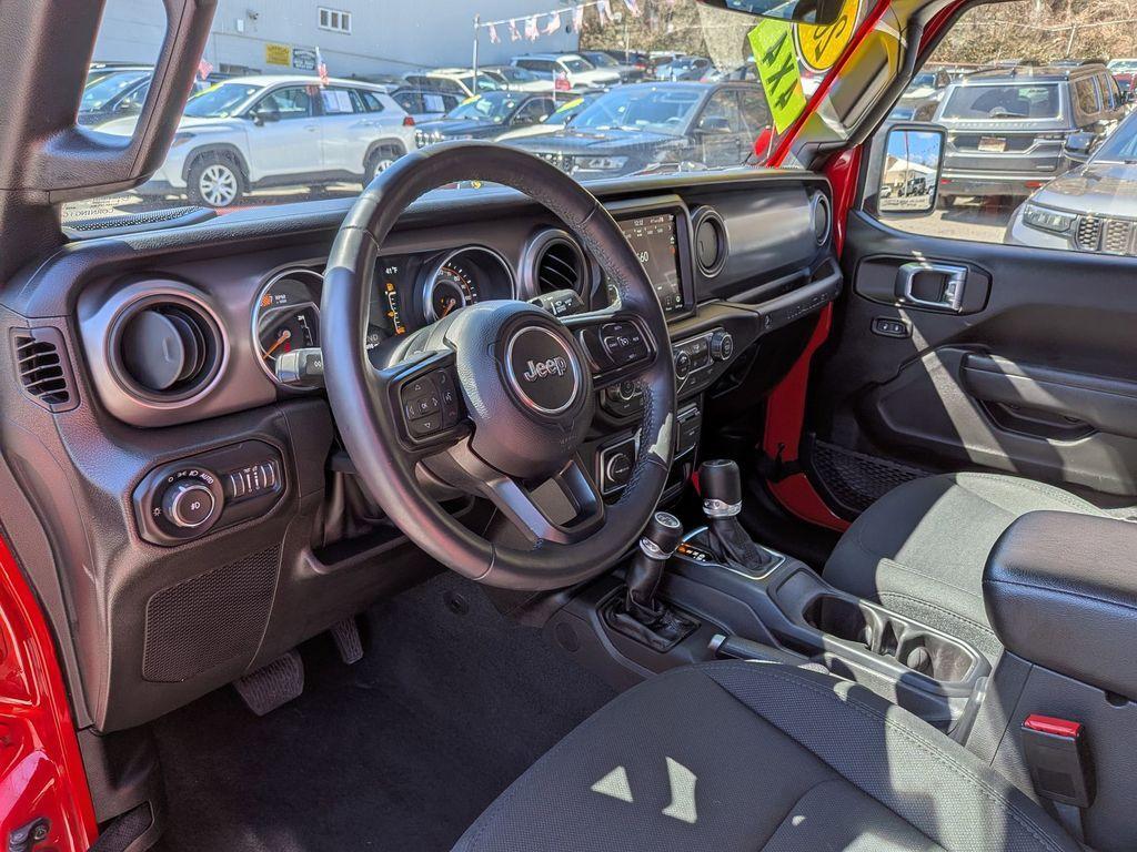 used 2022 Jeep Wrangler Unlimited car, priced at $32,999
