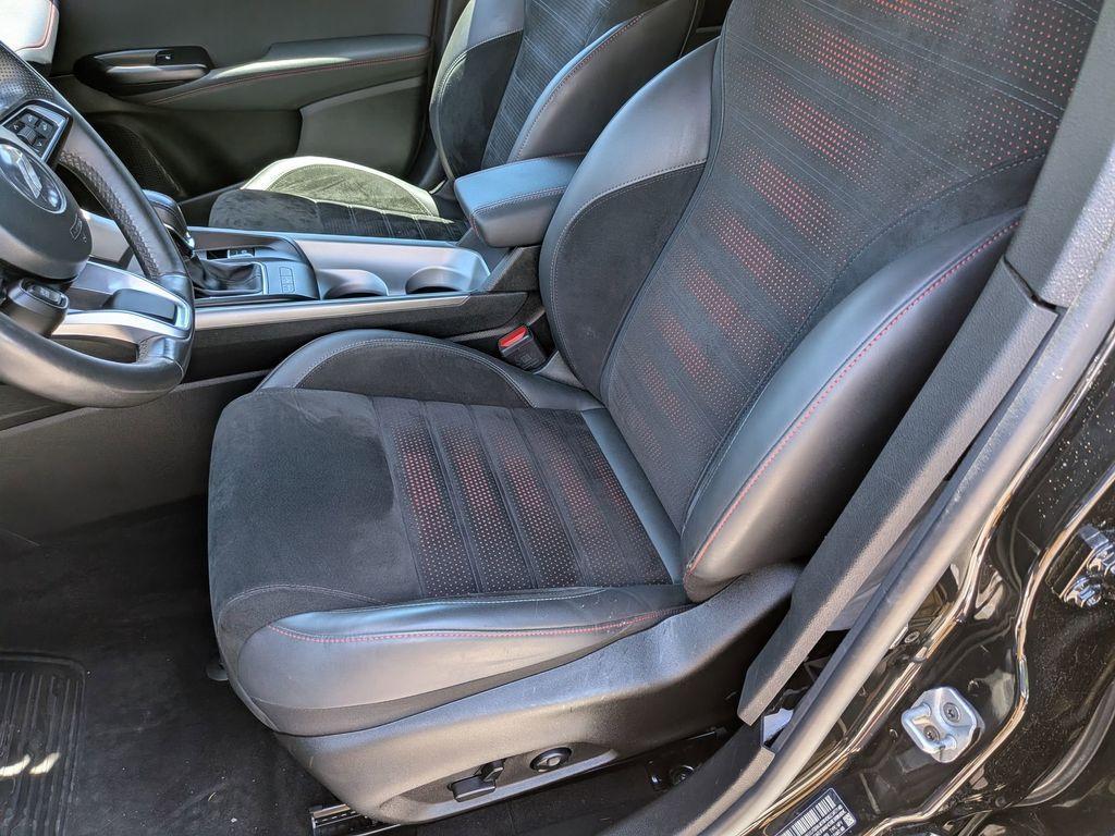 used 2024 Dodge Hornet car, priced at $26,174