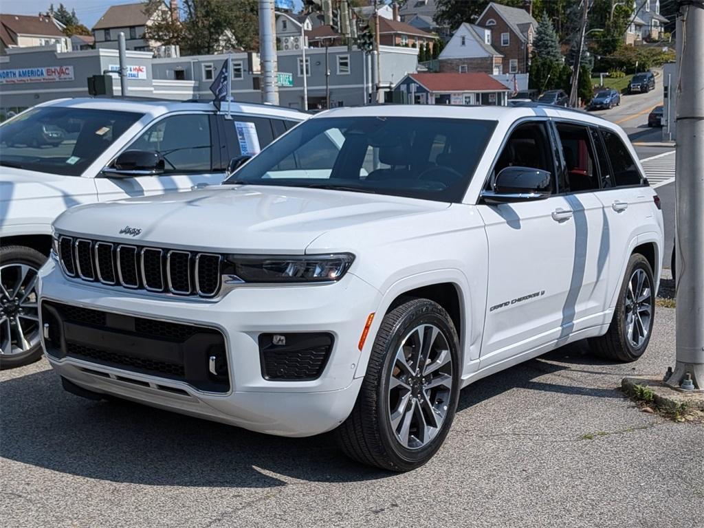 used 2022 Jeep Grand Cherokee car, priced at $36,499