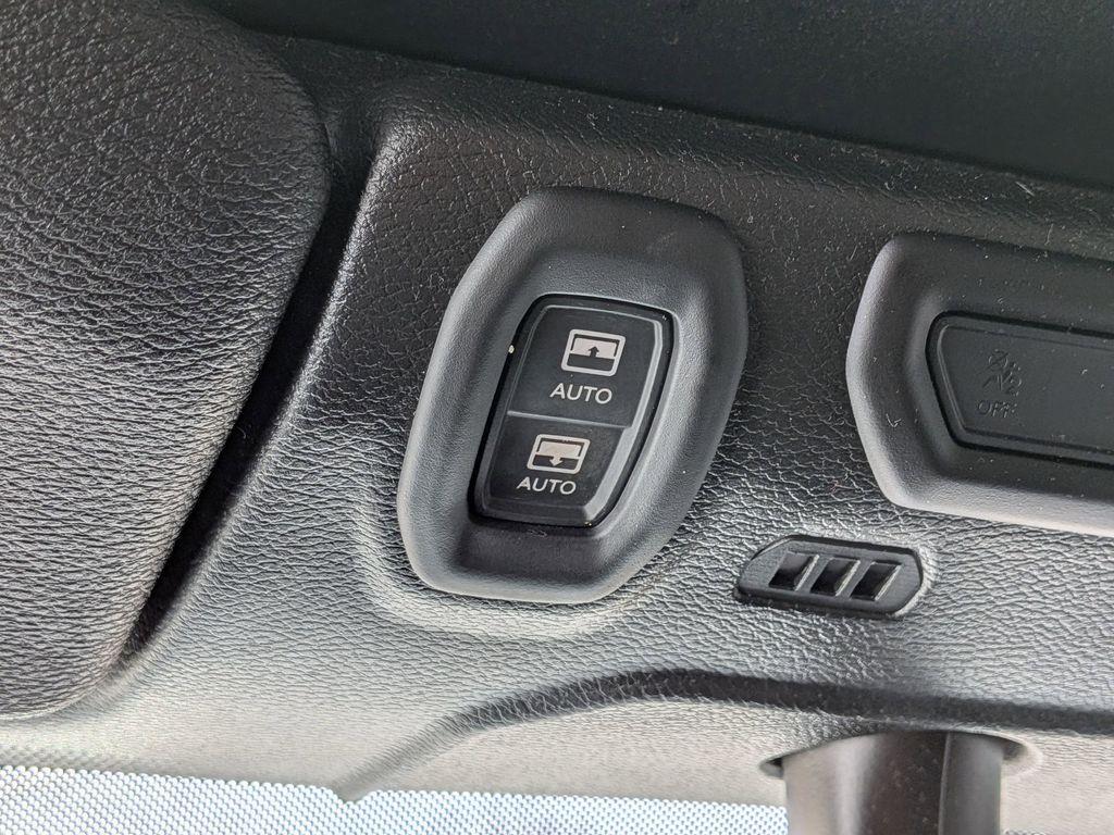 used 2022 Jeep Wrangler Unlimited car, priced at $38,999