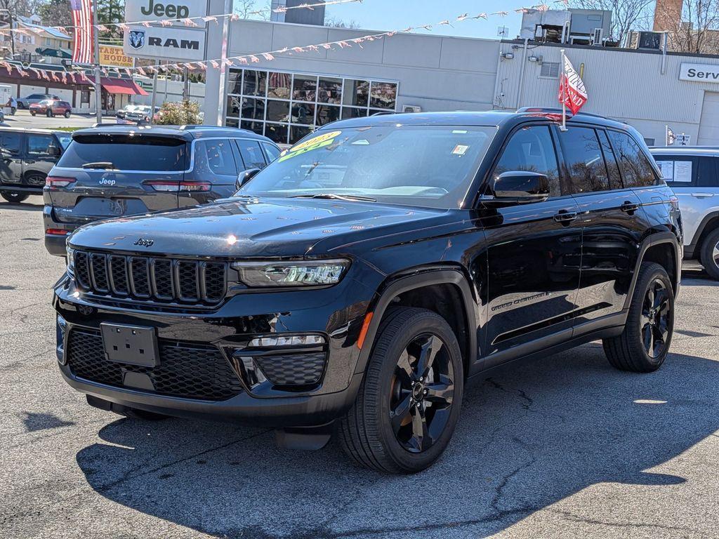 used 2023 Jeep Grand Cherokee car, priced at $35,999