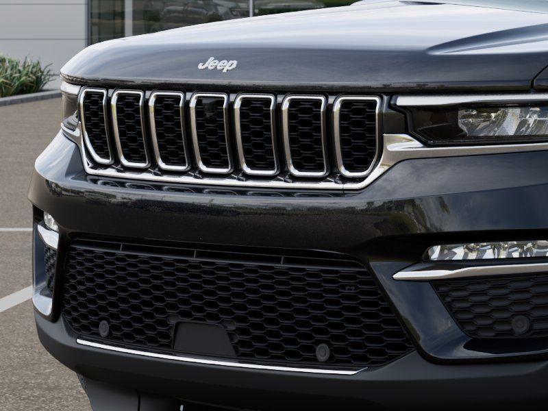 new 2025 Jeep Grand Cherokee car, priced at $51,310
