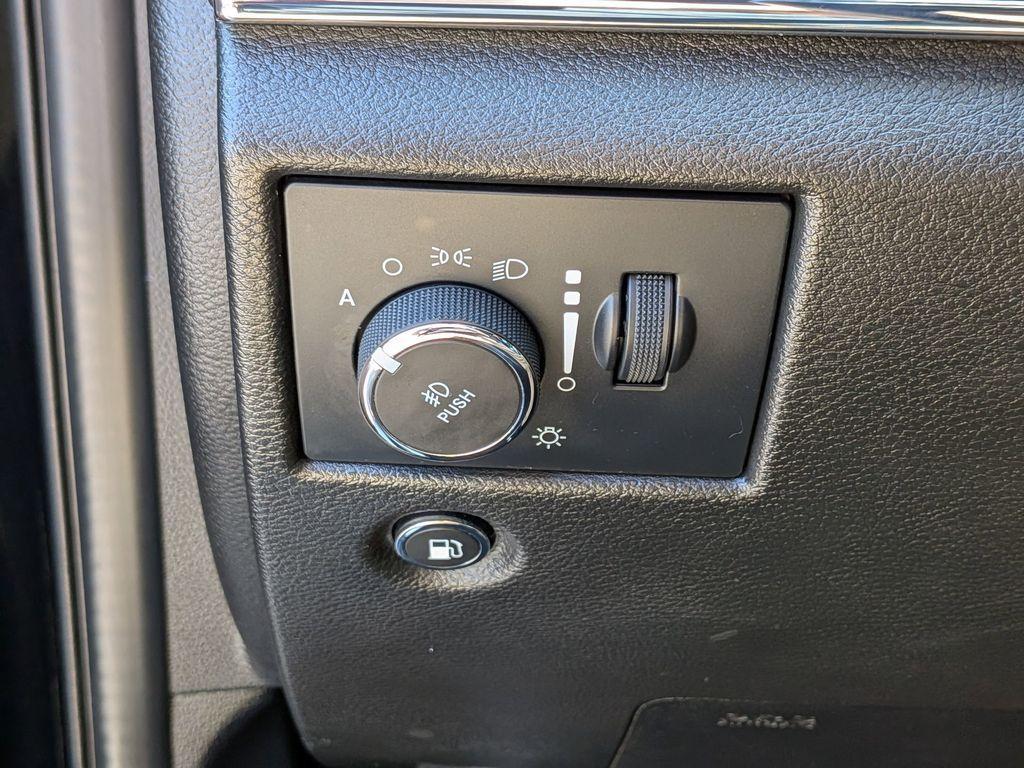 used 2021 Jeep Grand Cherokee car, priced at $26,499