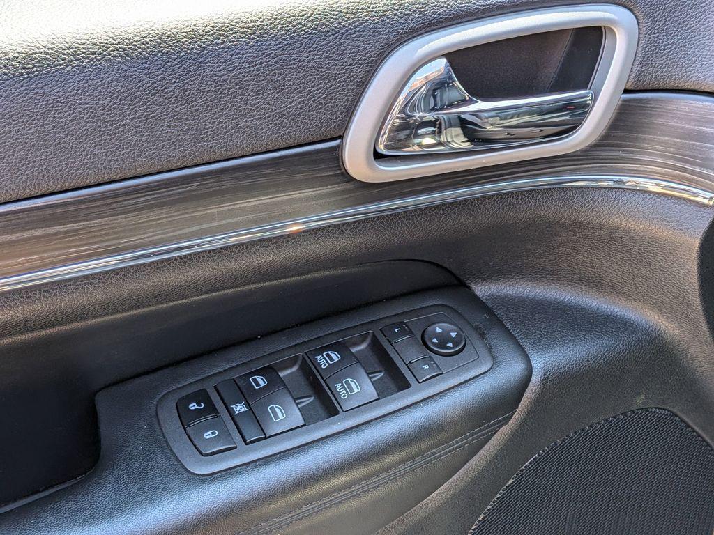 used 2021 Jeep Grand Cherokee car, priced at $26,499