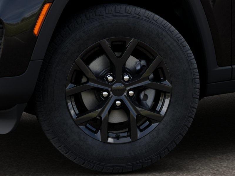 new 2025 Jeep Grand Cherokee car, priced at $47,330