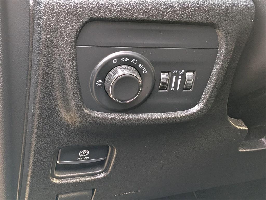 used 2023 Jeep Grand Cherokee L car, priced at $28,499