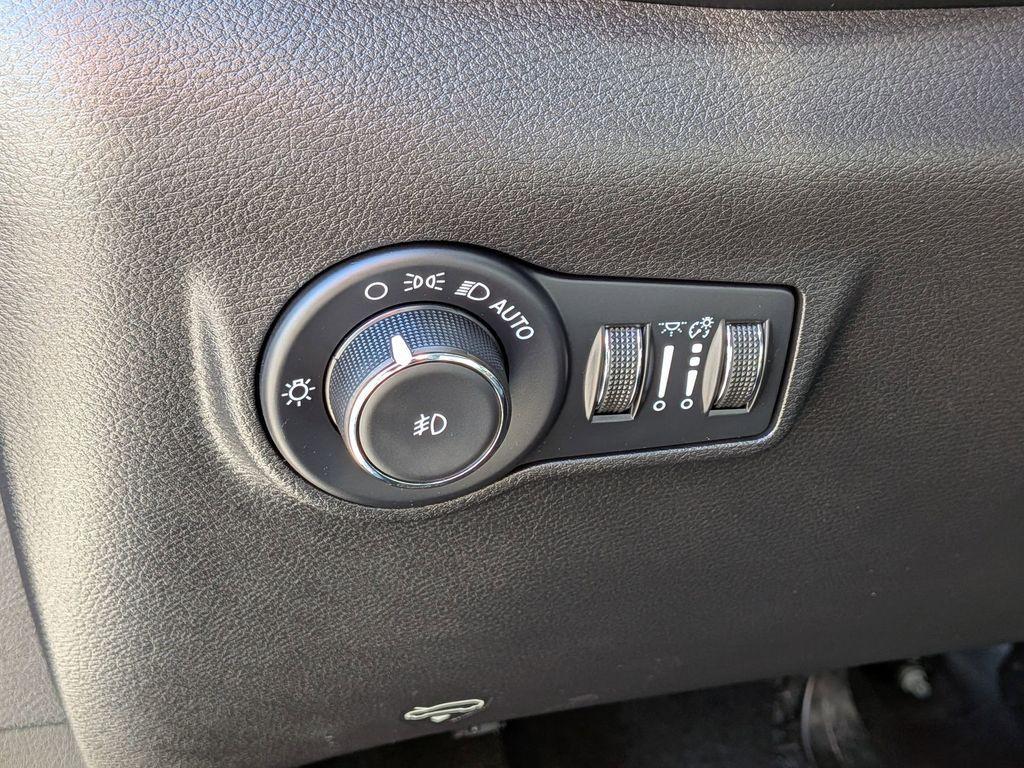 used 2022 Jeep Compass car, priced at $23,999