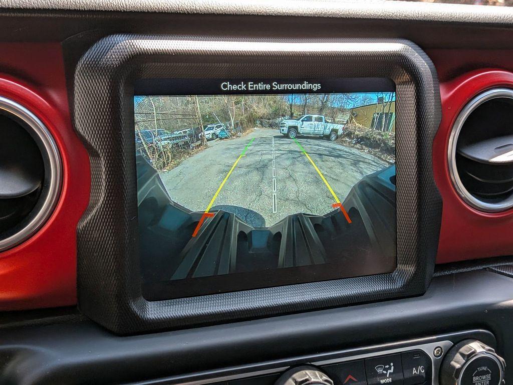 used 2019 Jeep Wrangler Unlimited car, priced at $27,999