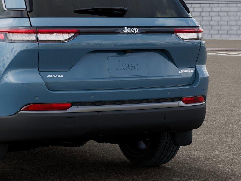 new 2026 Jeep Grand Cherokee car, priced at $47,160