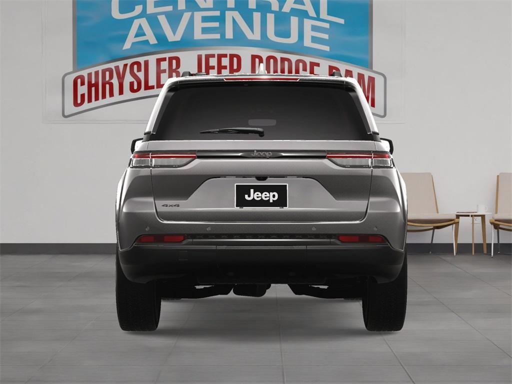 new 2025 Jeep Grand Cherokee car, priced at $44,480