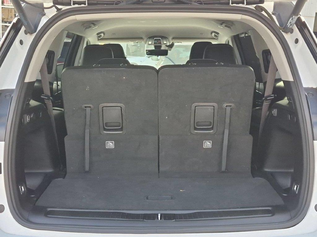 used 2023 Jeep Grand Cherokee L car, priced at $33,432