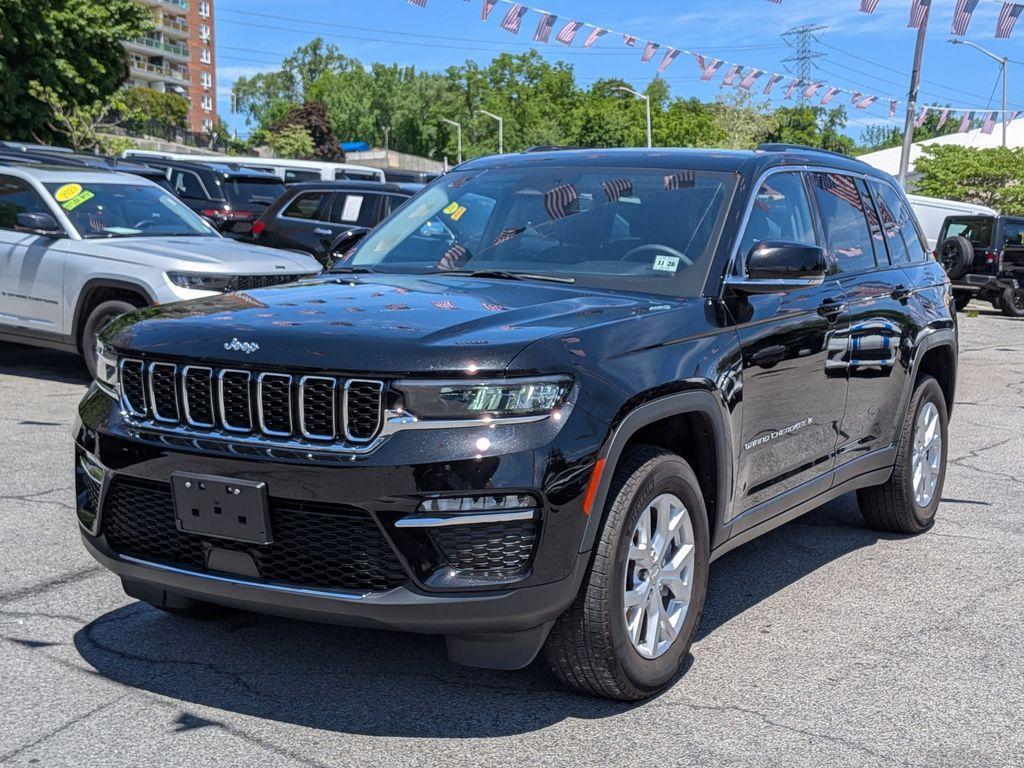 used 2023 Jeep Grand Cherokee car, priced at $32,674