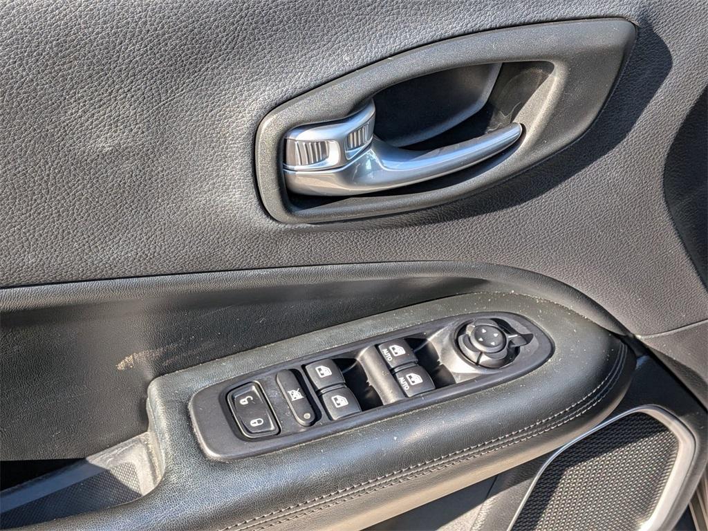 used 2020 Jeep Compass car, priced at $17,499