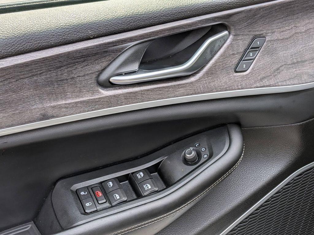 used 2023 Jeep Grand Cherokee 4xe car, priced at $28,999