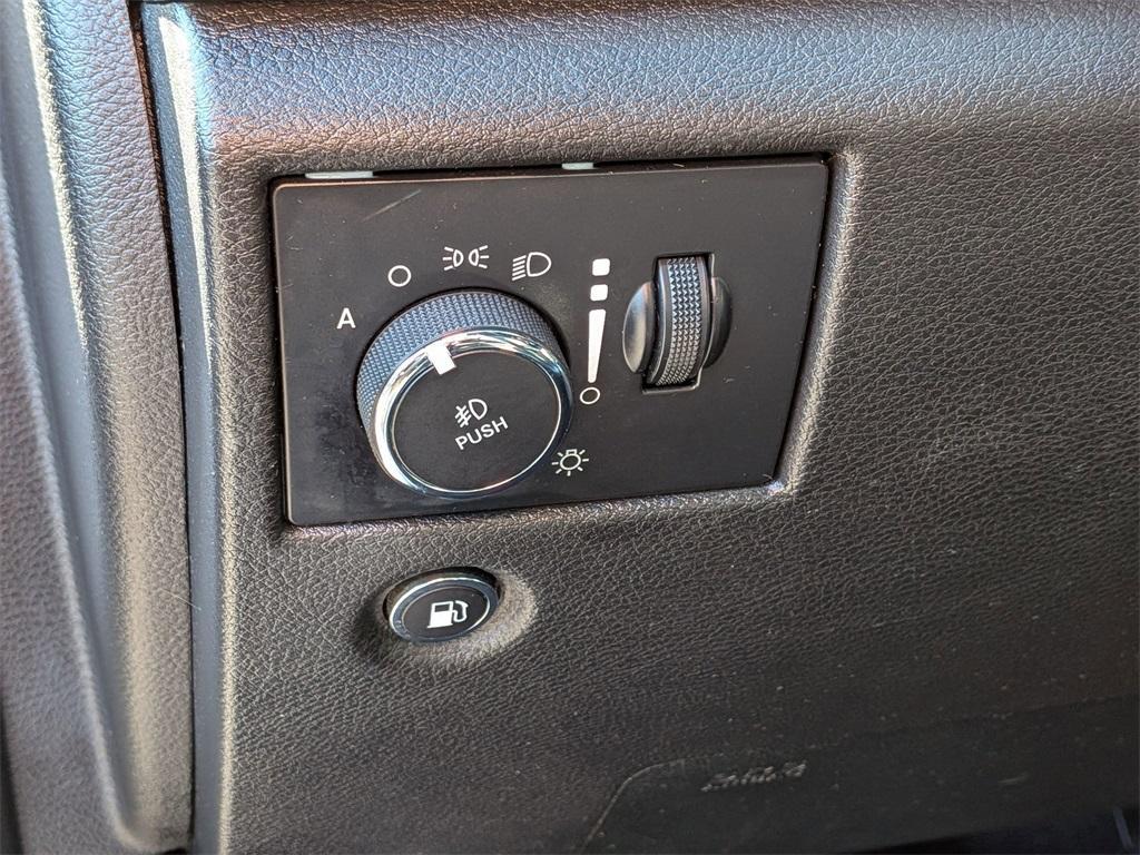 used 2018 Jeep Grand Cherokee car, priced at $18,499