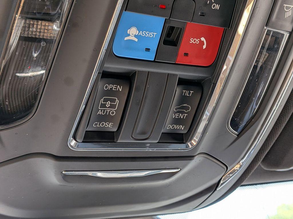 used 2023 Jeep Grand Cherokee car, priced at $34,999