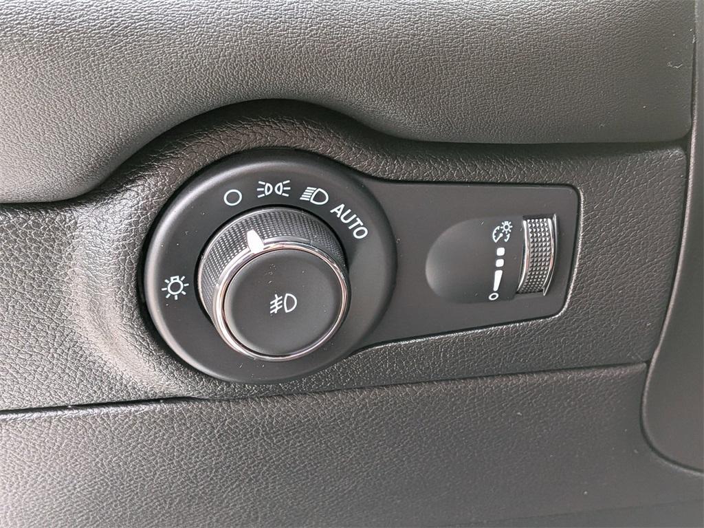 used 2023 Dodge Durango car, priced at $31,999