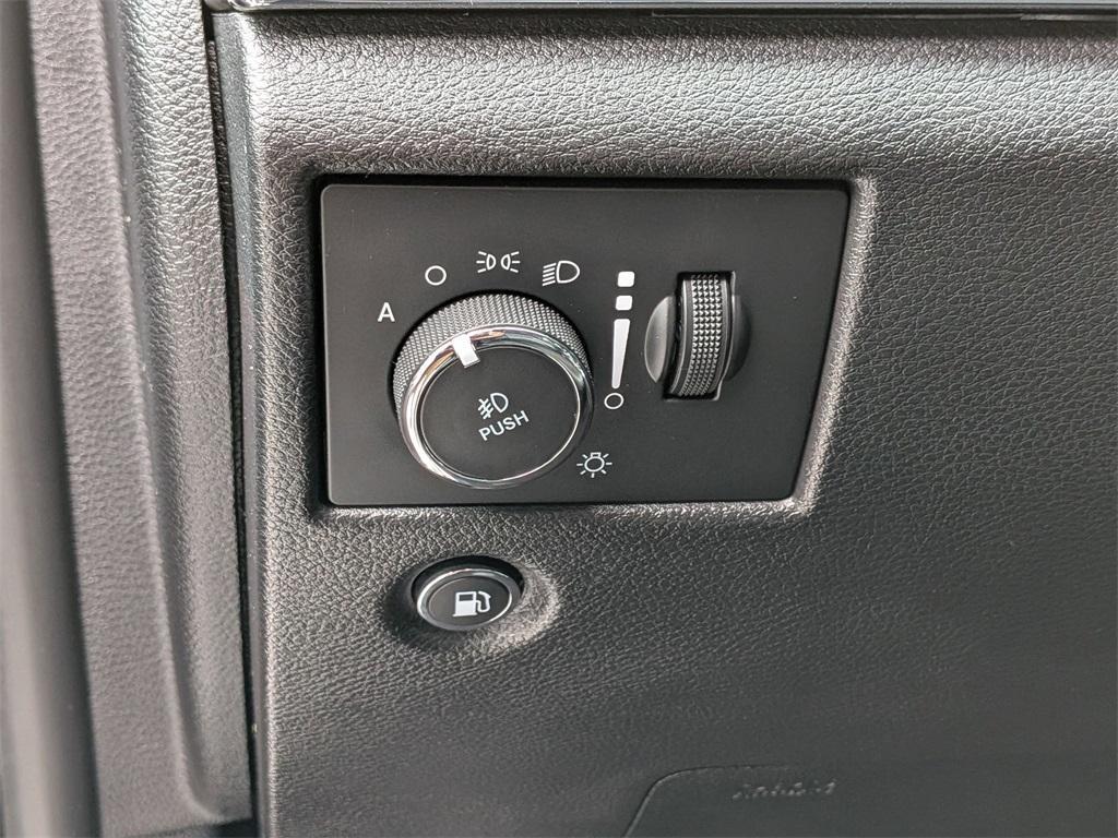 used 2020 Jeep Grand Cherokee car, priced at $26,499