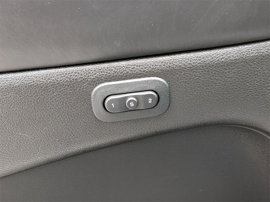 used 2020 Jeep Grand Cherokee car, priced at $26,499