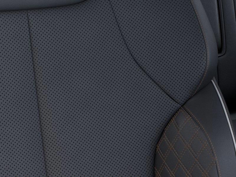 new 2025 Jeep Grand Cherokee car, priced at $65,195