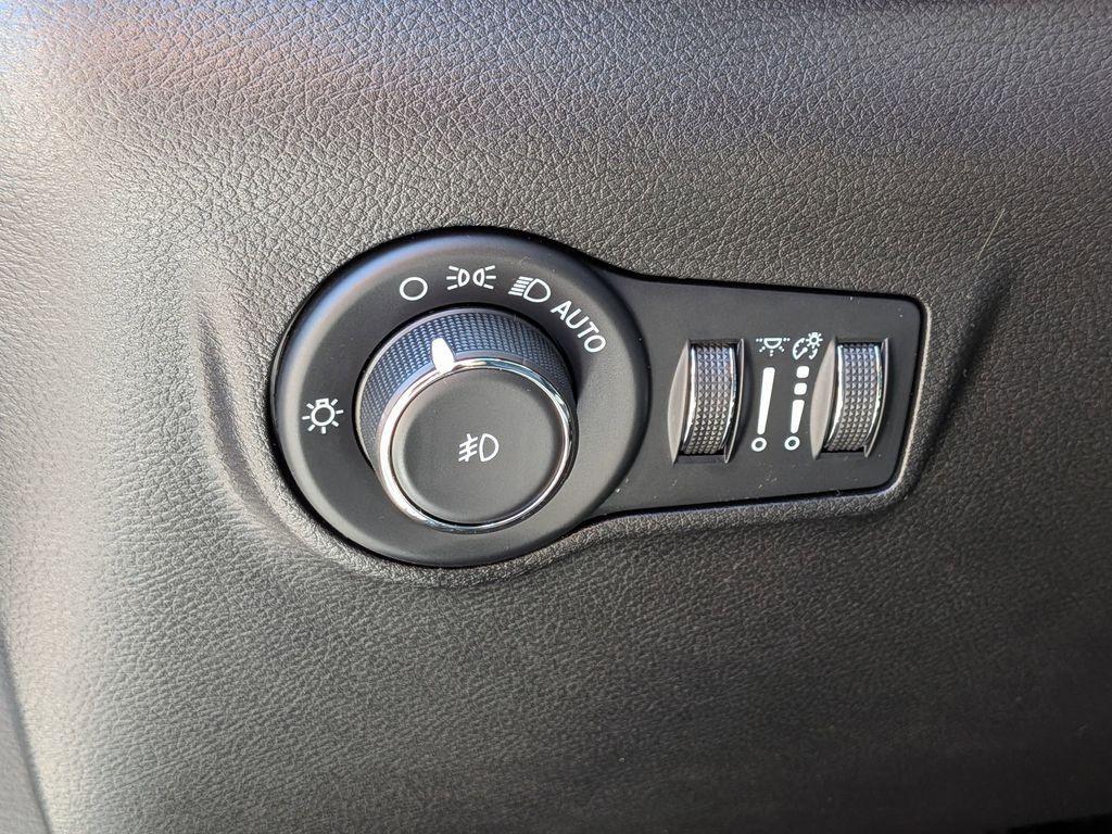 used 2022 Jeep Compass car, priced at $25,174
