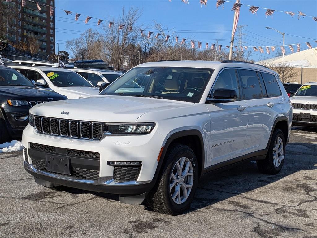 used 2022 Jeep Grand Cherokee L car, priced at $30,499
