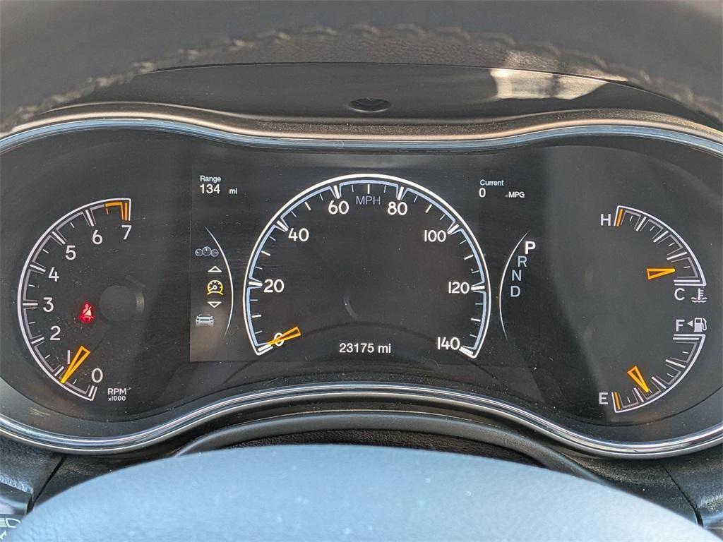 used 2021 Jeep Grand Cherokee car, priced at $24,499