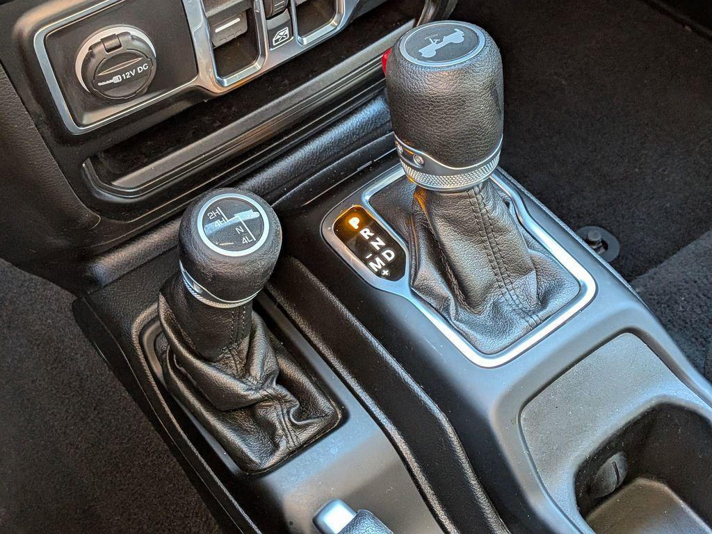 used 2021 Jeep Wrangler Unlimited car, priced at $27,999