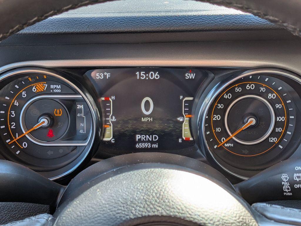 used 2021 Jeep Wrangler Unlimited car, priced at $27,999