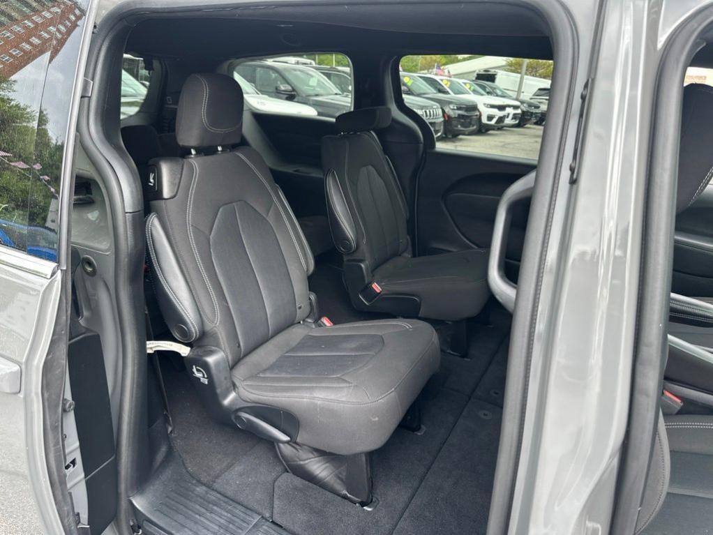 used 2023 Chrysler Pacifica car, priced at $28,174