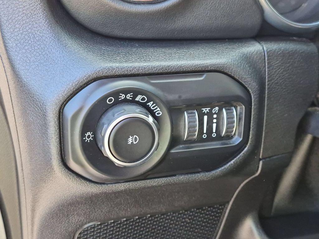 used 2020 Jeep Wrangler Unlimited car, priced at $27,174
