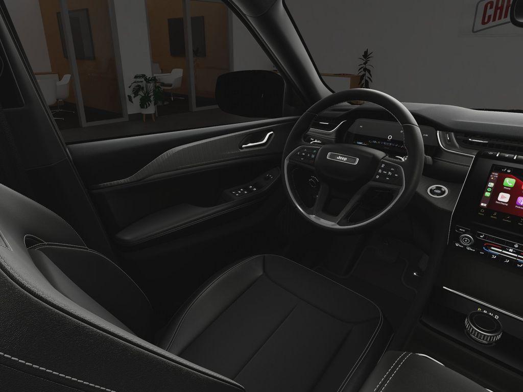 new 2024 Jeep Grand Cherokee car, priced at $49,175
