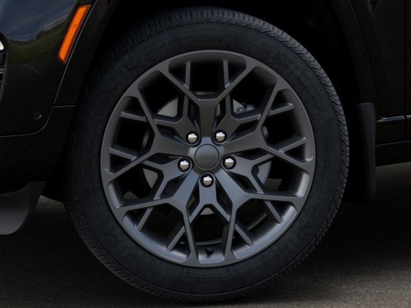 new 2025 Jeep Grand Cherokee car, priced at $65,830