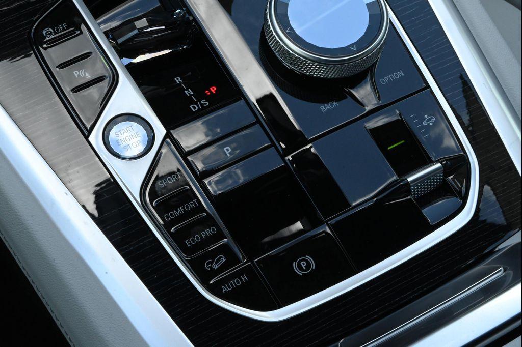 new 2027 BMW X6 car, priced at $92,657