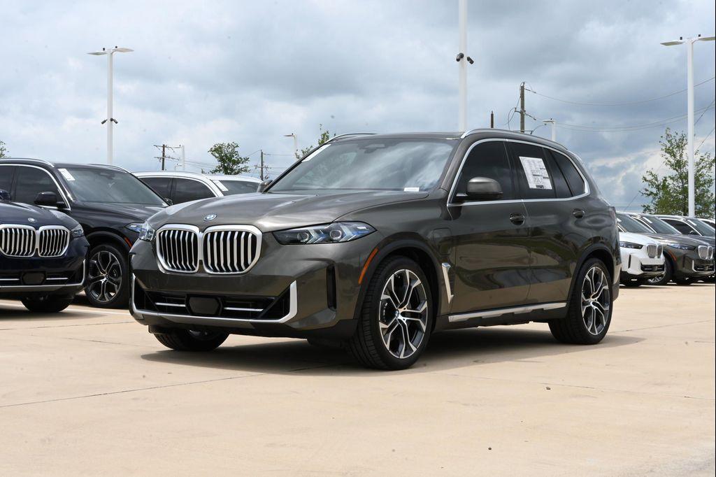 new 2026 BMW X5 PHEV car, priced at $88,897