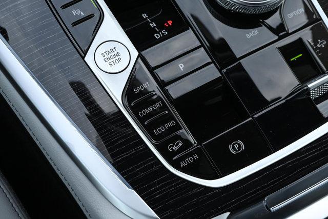 new 2026 BMW X7 car, priced at $102,750