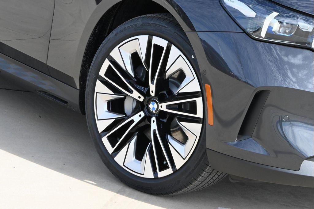 new 2026 BMW 530 car, priced at $69,412