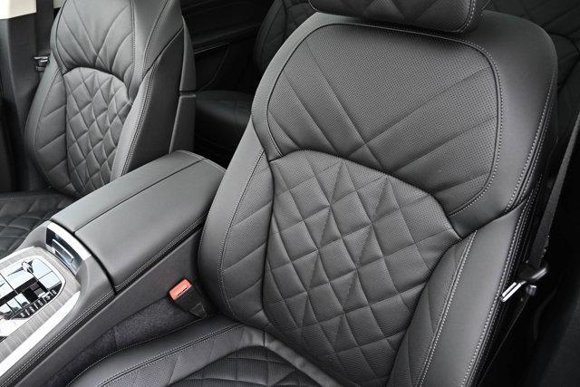 new 2026 BMW X7 car, priced at $91,975