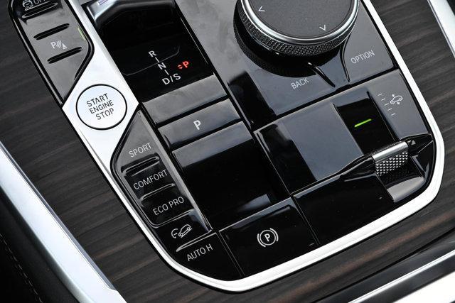 new 2026 BMW X7 car, priced at $91,975