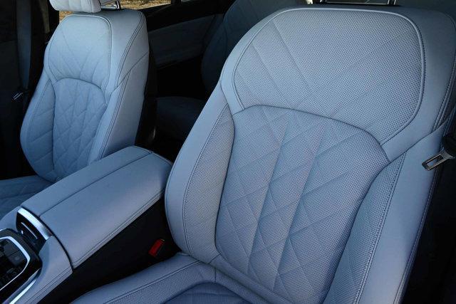 new 2026 BMW X7 car, priced at $100,785