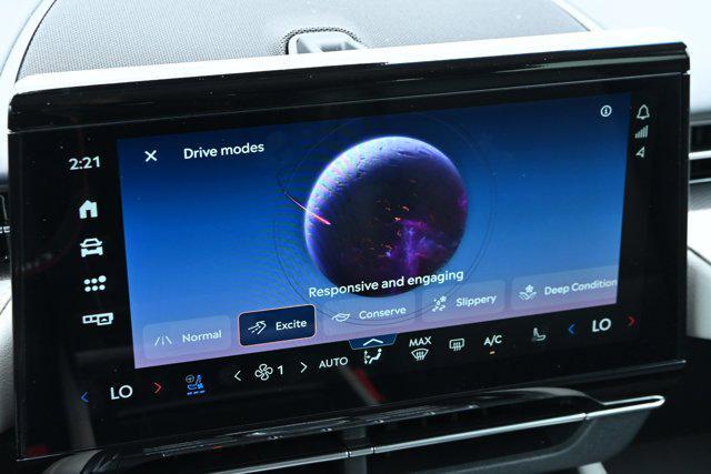 used 2024 Lincoln Nautilus car, priced at $42,988