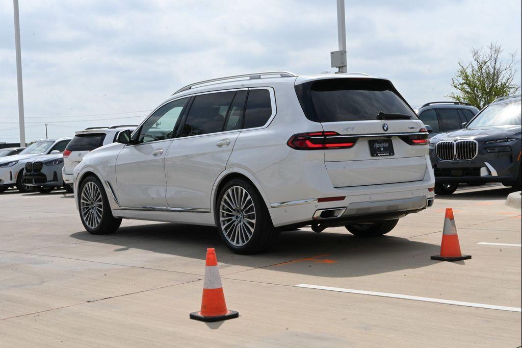 new 2026 BMW X7 car, priced at $98,512