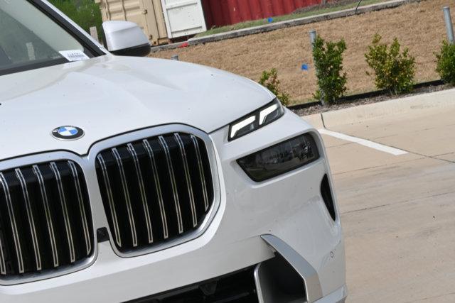 new 2026 BMW X7 car, priced at $97,290