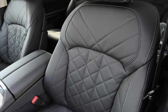 new 2026 BMW X7 car, priced at $97,290