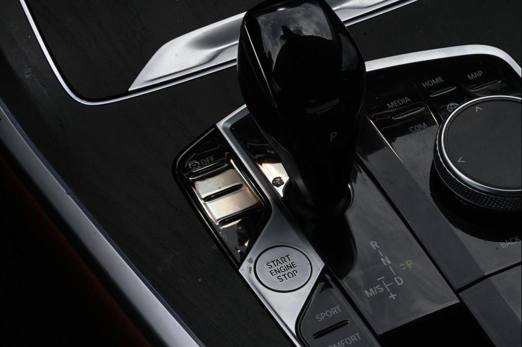used 2022 BMW X7 car, priced at $41,980