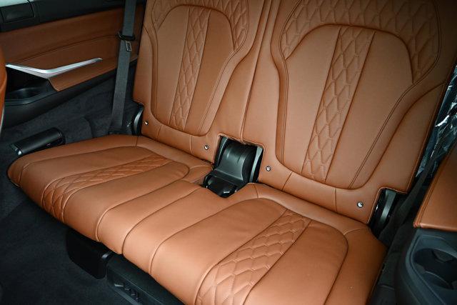 new 2026 BMW X7 car, priced at $102,225