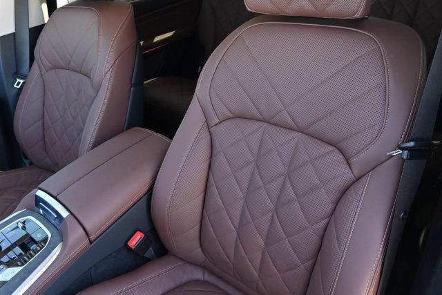new 2026 BMW X7 car, priced at $96,860