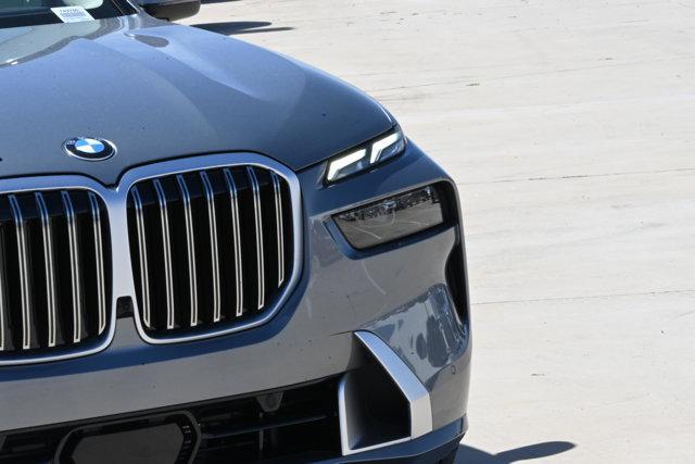 new 2026 BMW X7 car, priced at $93,860