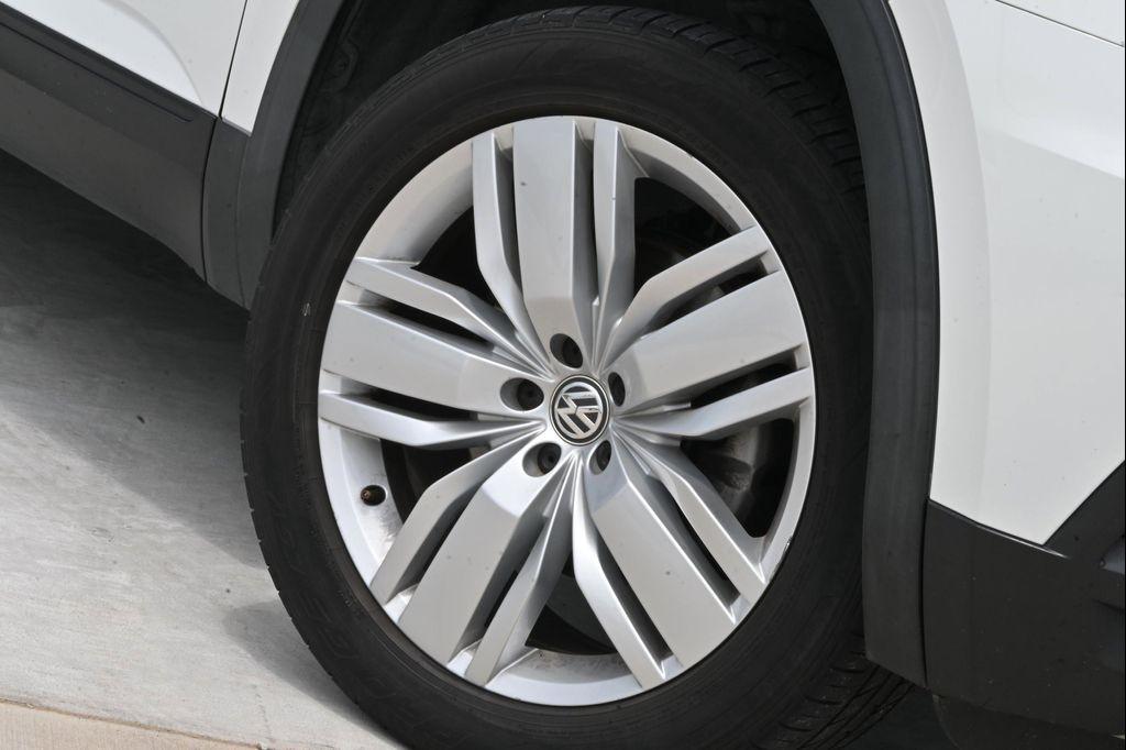 used 2019 Volkswagen Atlas car, priced at $18,213